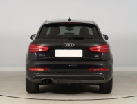 Audi Q3  2.0 TDI S line