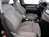 Audi Q3  2.0 TDI S line