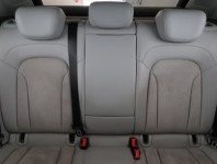 Audi Q3  2.0 TDI S line