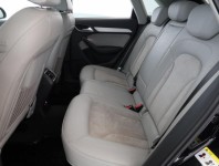Audi Q3  2.0 TDI S line
