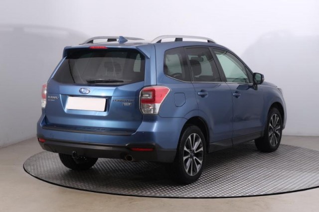Subaru Forester  2.0 d 