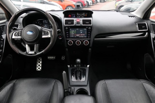 Subaru Forester  2.0 d 