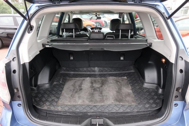 Subaru Forester  2.0 d 