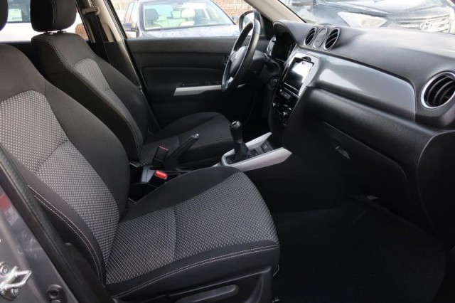 Suzuki Vitara  1.6 VVT Premium
