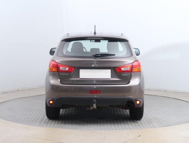 Mitsubishi ASX  1.6 MIVEC 