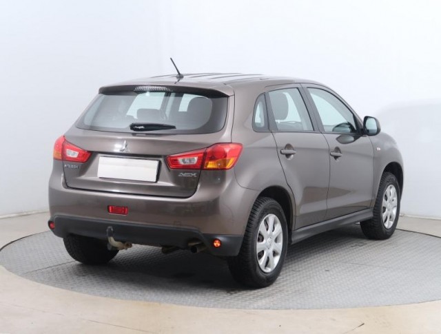 Mitsubishi ASX  1.6 MIVEC 
