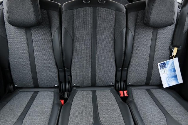 Peugeot 5008  1.6 BlueHDi 