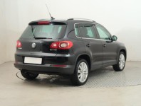 Volkswagen Tiguan  2.0 TDI 