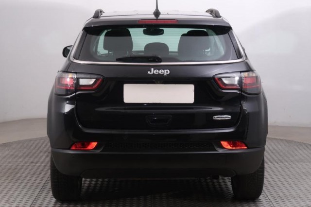 Jeep Compass  1.3 T-GDI 