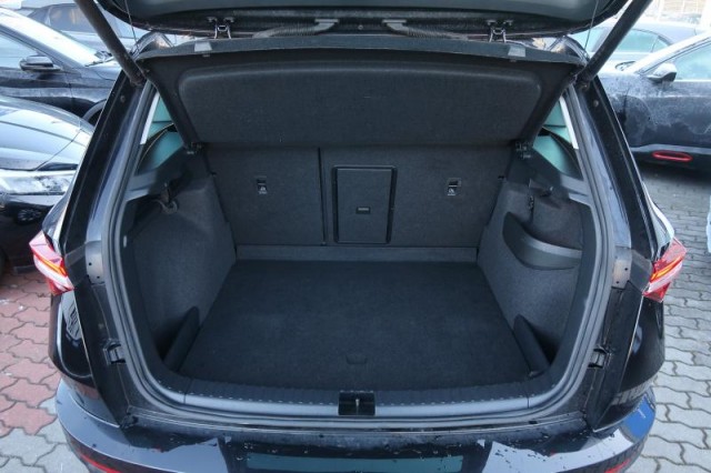 Škoda Karoq  1.5 TSI Fresh