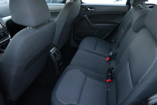 Škoda Yeti  1.2 TSI Ambition