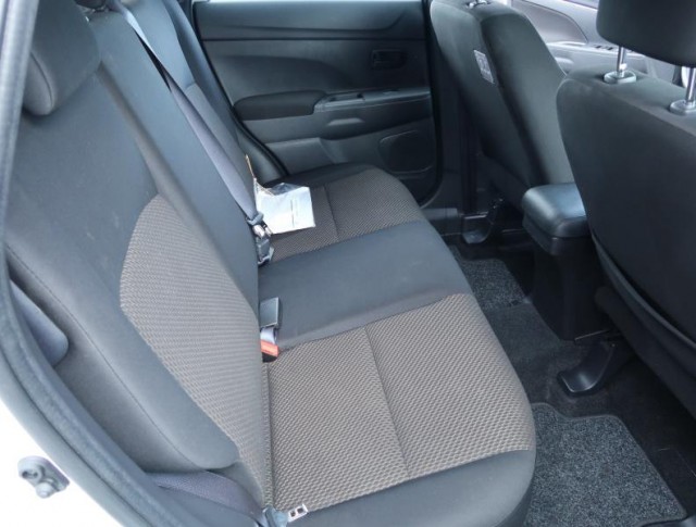 Mitsubishi ASX  1.6 MIVEC Invite