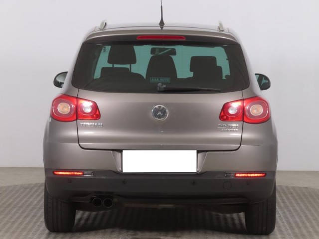 Volkswagen Tiguan  2.0 TDI Sport