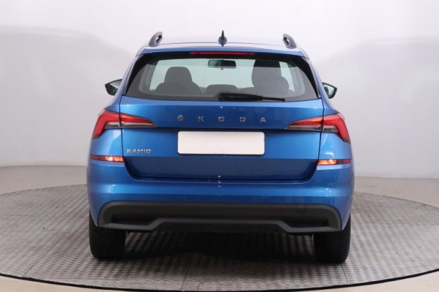 Škoda Kamiq  1.0 TSI Ambition