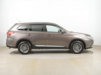 Mitsubishi Outlander  2.2 DI-D 