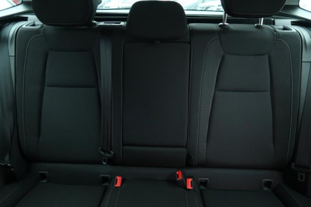 Škoda Karoq  1.5 TSI 