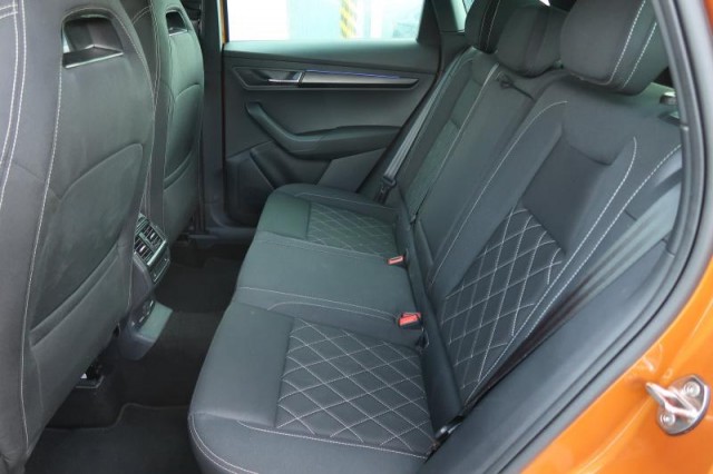 Škoda Karoq  1.5 TSI Sportline