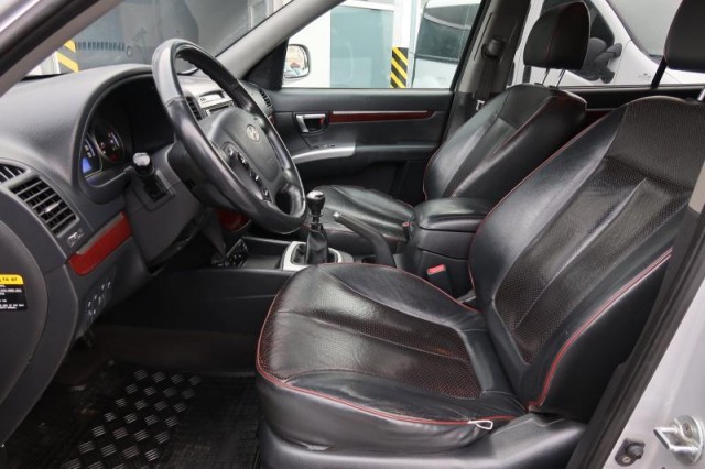 Hyundai Santa Fe  2.2 CRDi 