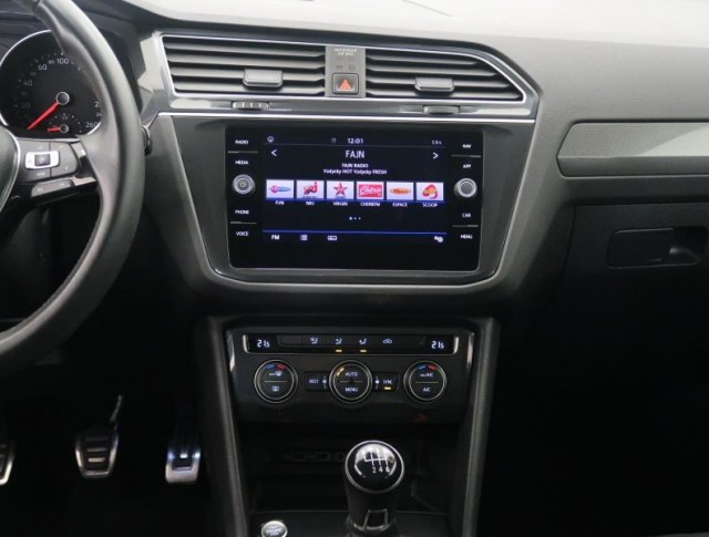 Volkswagen Tiguan  1.5 TSI 