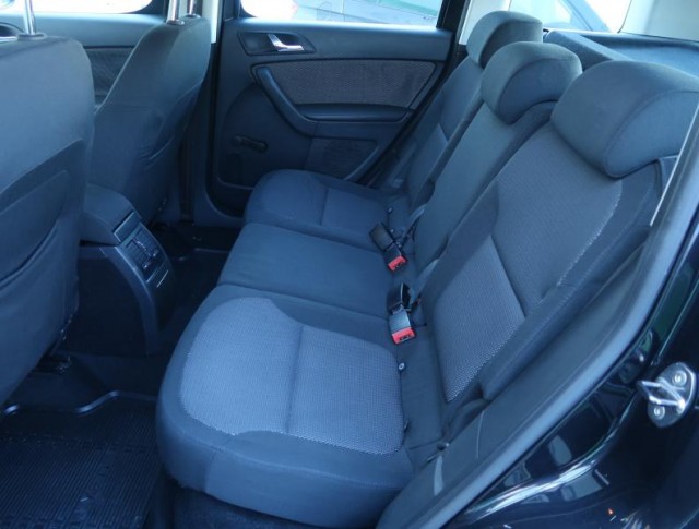 Škoda Yeti  1.2 TSI Active