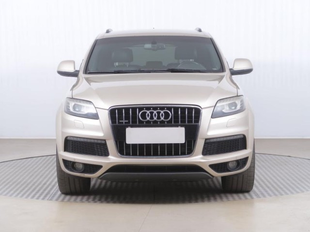 Audi Q7  3.0 TDI S-Line