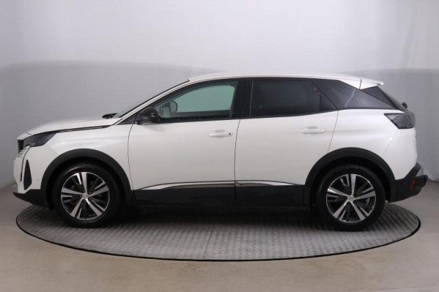 Peugeot 3008  1.5 BlueHDi 