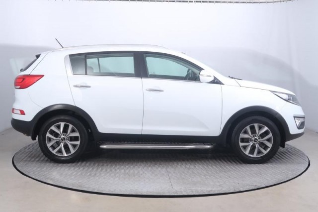 Kia Sportage  1.7 CRDi 