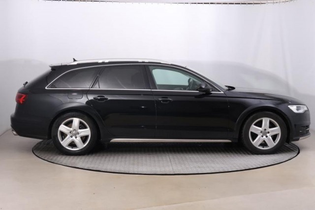 Audi A6 Allroad  3.0 TDI 