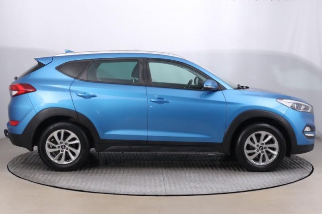 Hyundai Tucson  1.7 CRDi 