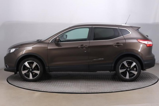 Nissan Qashqai  1.2 DIG-T N-Connecta
