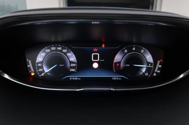 Peugeot 5008  PureTech 130 