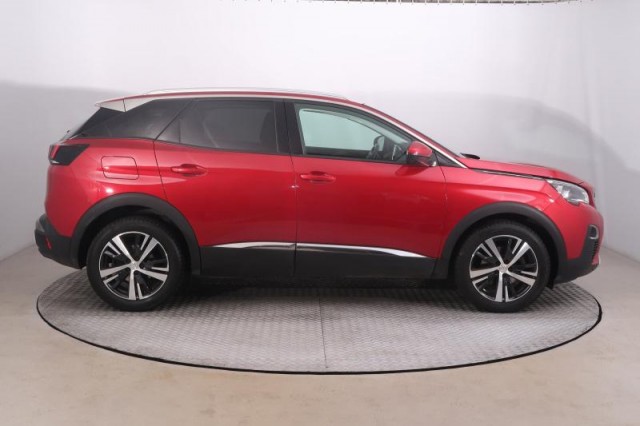 Peugeot 3008  1.2 PureTech Active