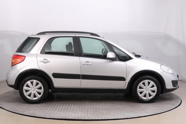 Suzuki SX4  1.6 VVT 