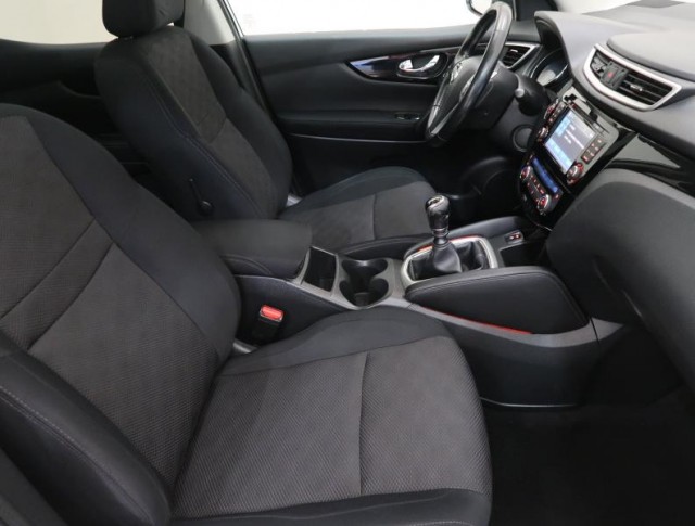 Nissan Qashqai  1.6 dCi 