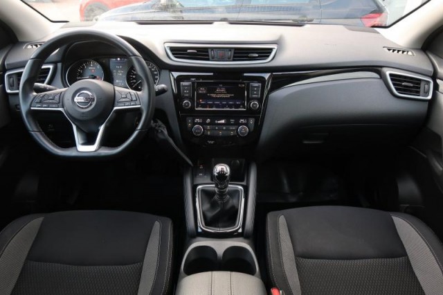 Nissan Qashqai  1.3 DIG-T 