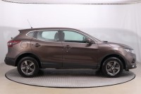 Nissan Qashqai  1.3 DIG-T 