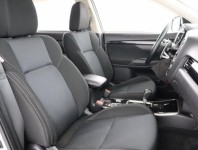 Mitsubishi Outlander  2.0 Intense