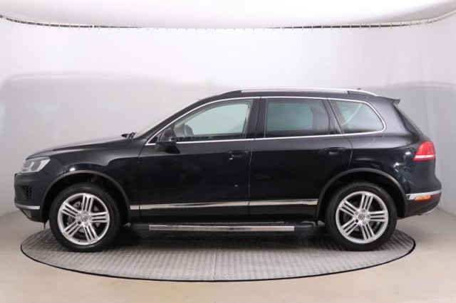 Volkswagen Touareg  3.0 TDI 