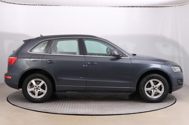 Audi Q5  2.0 TDI 