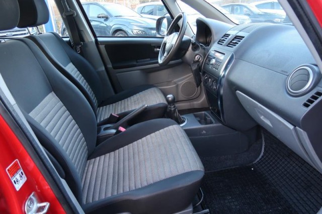 Suzuki SX4  1.6 VVT 