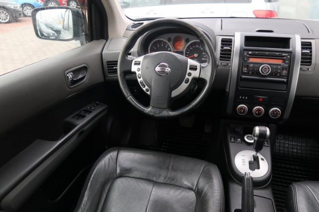 Nissan X-Trail  2.5 