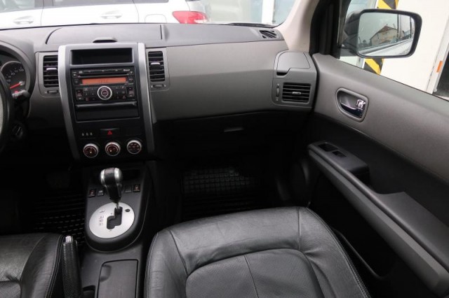 Nissan X-Trail  2.5 