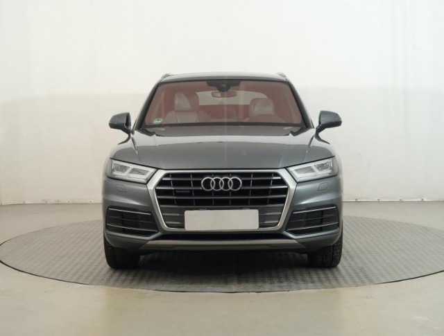 Audi Q5  2.0 TDI 