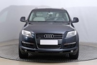 Audi Q7  4.2 FSI 