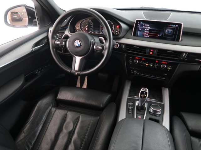BMW X5  xDrive40d M Paket