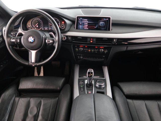 BMW X5  xDrive40d M Paket