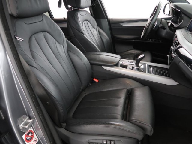 BMW X5  xDrive40d M Paket