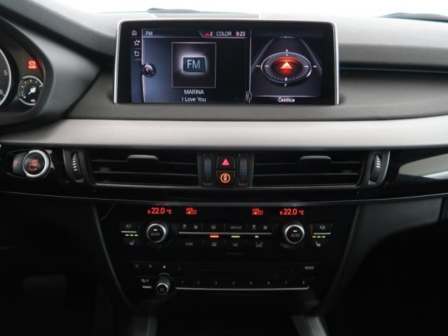 BMW X5  xDrive40d M Paket