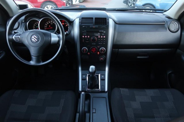 Suzuki Grand Vitara  1.6 