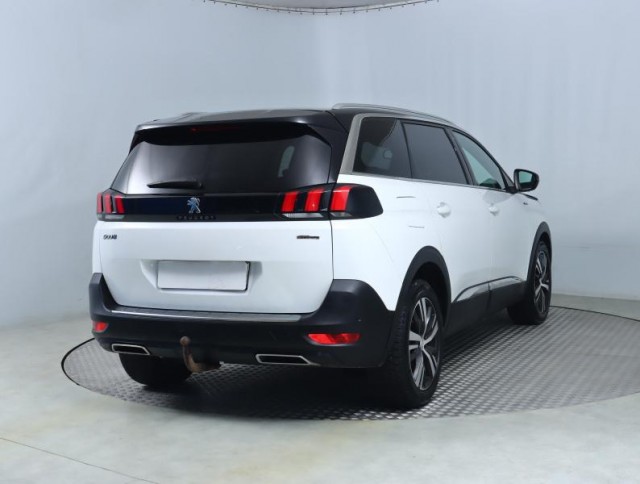 Peugeot 5008  2.0 BlueHDi 